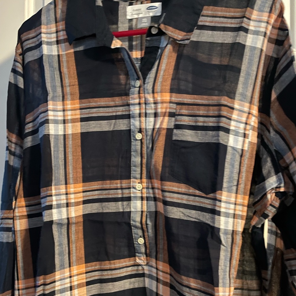 Plaid Old Navy Top - Picture 3 of 5